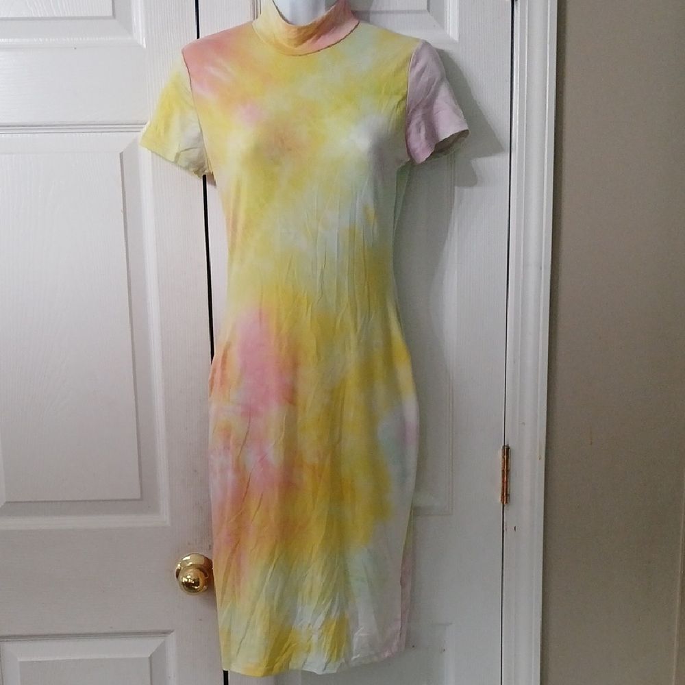 Heart & Hips Multicolor Tie-Dye fitted Dress Sz S EUC